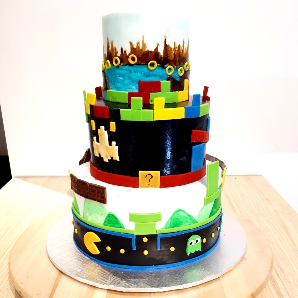 Cake Atom | 2000-A Chemin du Fer-à-Cheval, Sainte-Julie, QC J3E 2T7, Canada | Phone: (450) 922-8484