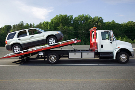 Abrams Towing Services | 1450 Wallace Rd, Oakville, ON L6L 2Y1, Canada | Phone: (905) 827-3286