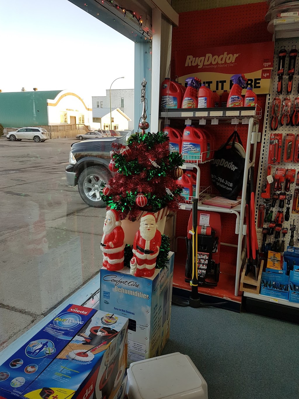Mikes Home Centre | 185 Keats St, Southey, SK S0G 4P0, Canada | Phone: (306) 726-2003