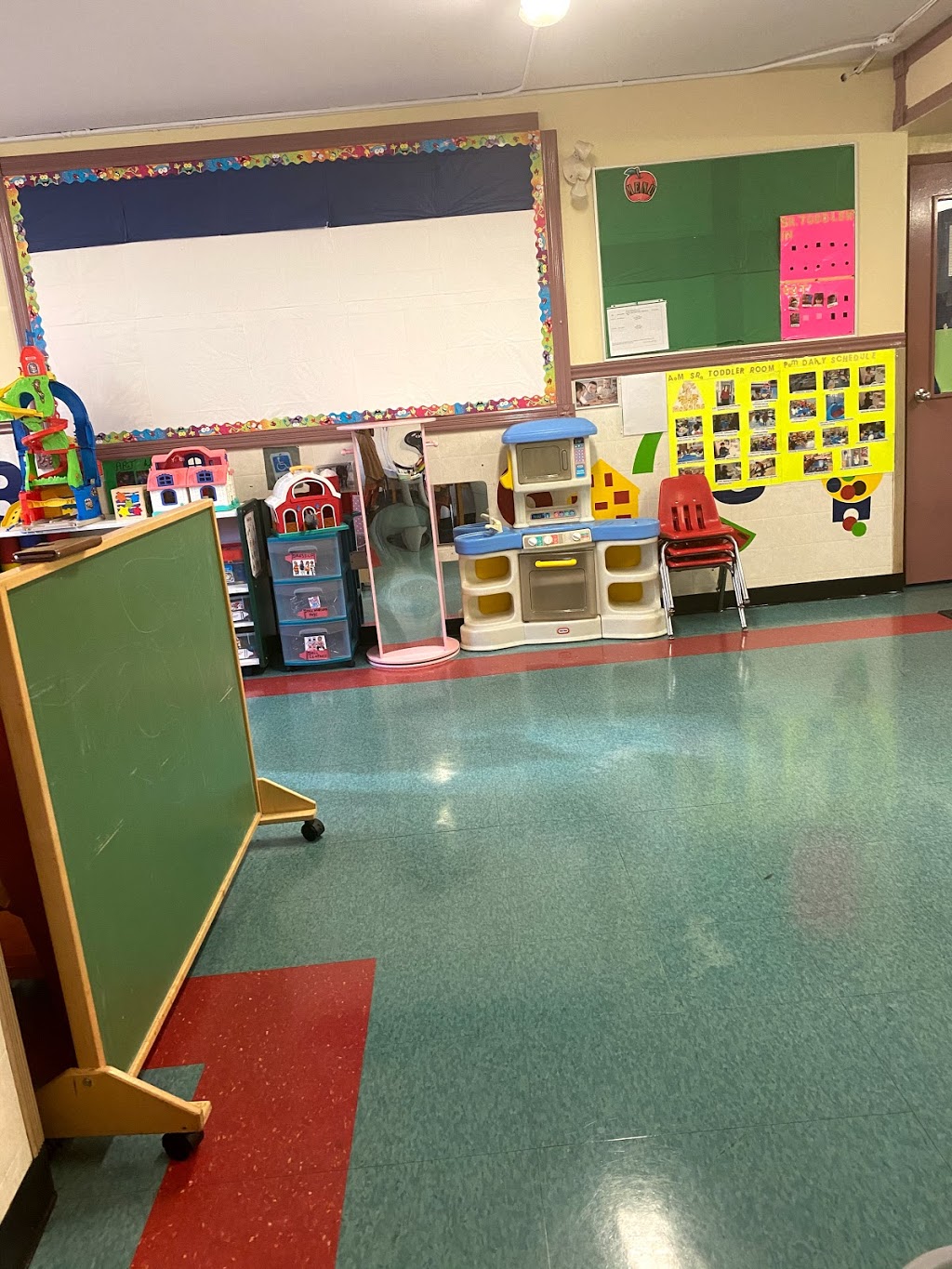Cedarbrae Day Nurseries Ltd | 1375 Midland Ave, Scarborough, ON M1P 3B7, Canada | Phone: (416) 751-0664