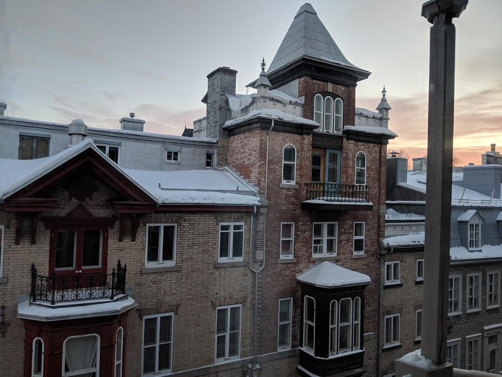 B&B Chez Marie-Claire | 62 Rue Sainte-Ursule, Québec, QC G1R 4E6, Canada | Phone: (418) 692-1556