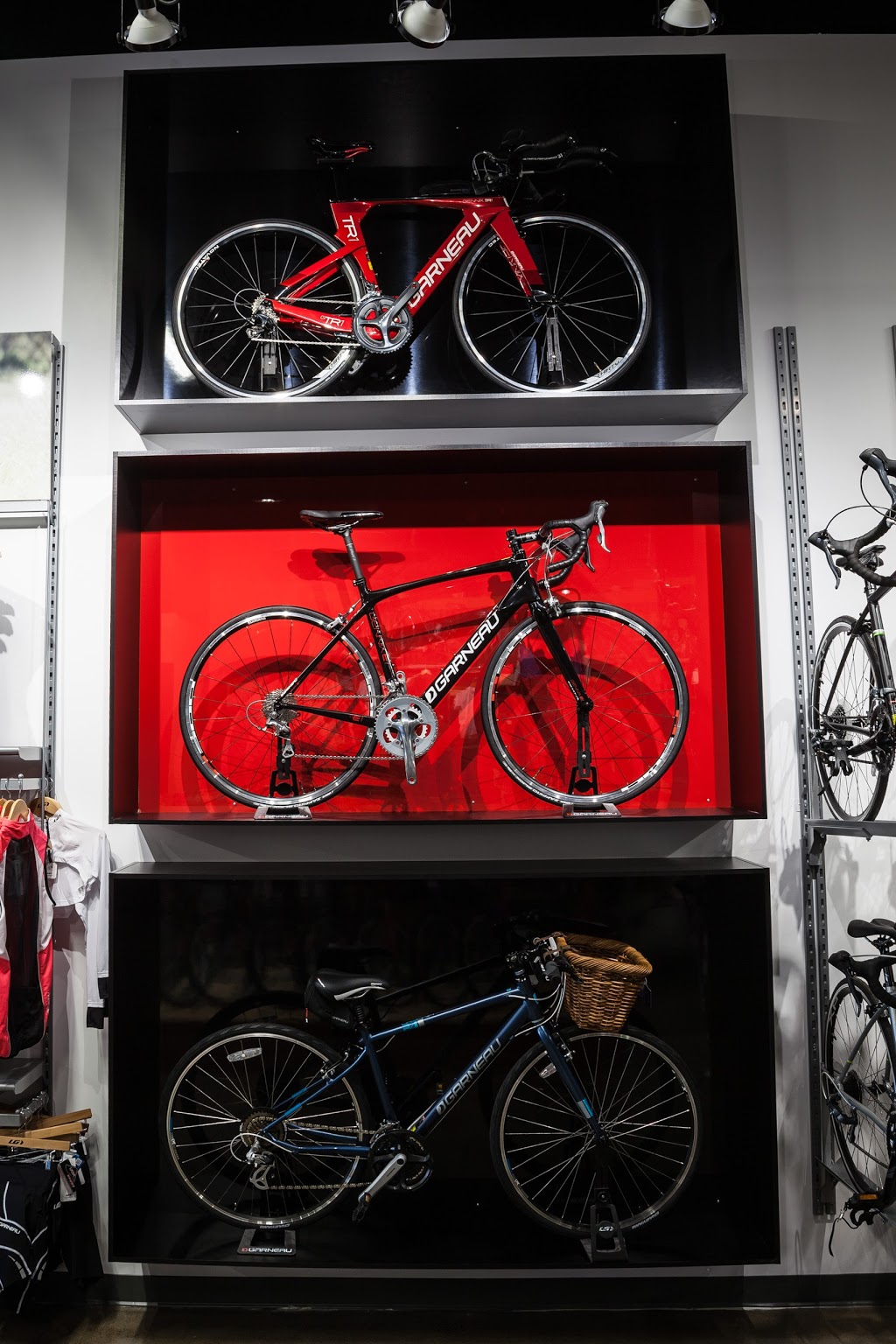Vélo Espace Garneau St-Augustin | 40 Rue des Grands Lacs, Saint-Augustin-de-Desmaures, QC G3A 2E6, Canada | Phone: (418) 878-1202