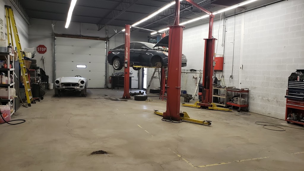 Cars Auto Repair & Collision Centre | 53 Cowansview Rd, Cambridge, ON N1R 7L2, Canada | Phone: (519) 267-7700