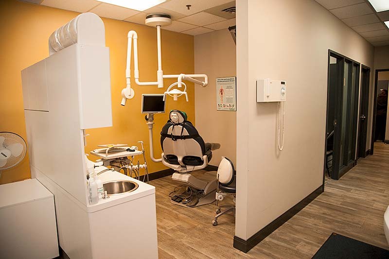 Nosehill Dental Centre | dentist | 1829 Ranchlands Blvd NW # 101, Calgary, AB T3G 2A7, Canada | 4032411900 OR +1 403-241-1900