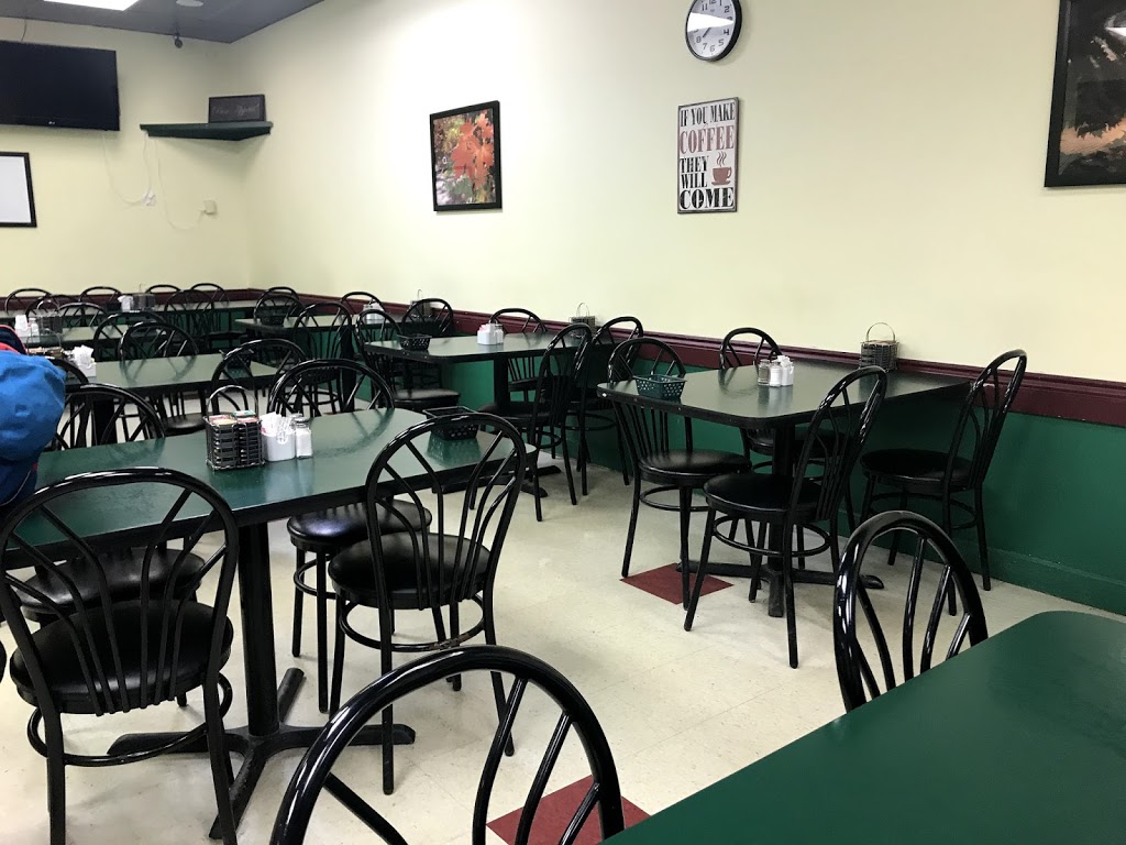 Gongas Grill | 3098 Falconbridge Highway, Garson, ON P3L 1P5, Canada | Phone: (705) 693-9304