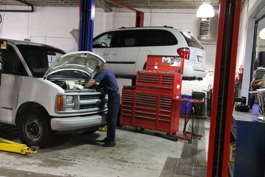North Hill Auto Service | 332 40 Ave NE, Calgary, AB T2E 2M7, Canada | Phone: (403) 284-1560