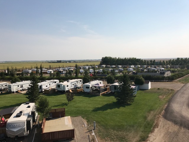 King Arthurs Lakefront Resorts | Vauxhall, AB T0K 2K0, Canada | Phone: (403) 634-1824