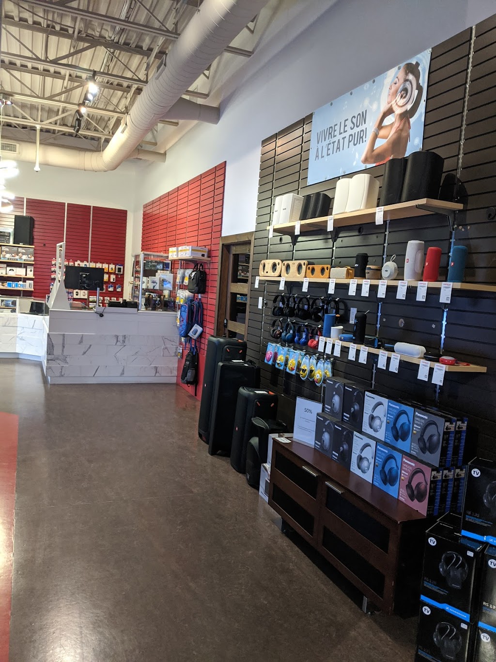 La Boutique Techno Stereo+ Ste-Agathe | 217 Rue Principale E, Sainte-Agathe-des-Monts, QC J8C 1K5, Canada | Phone: (819) 323-4417