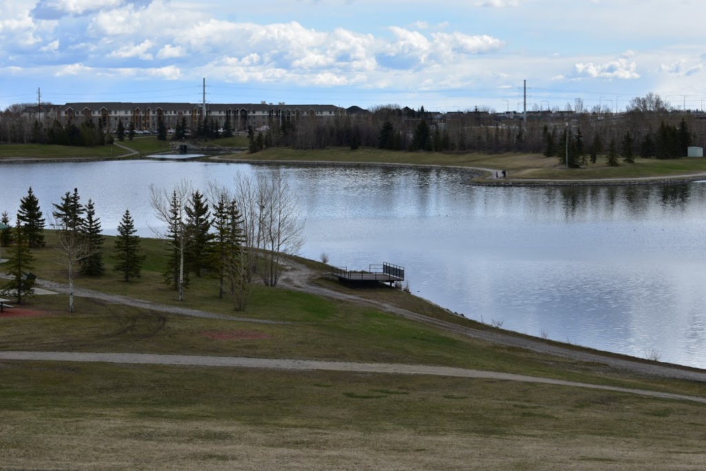 Elliston Park | 1827 68 St SE, Calgary, AB T2B, Canada | Phone: (403) 476-4323