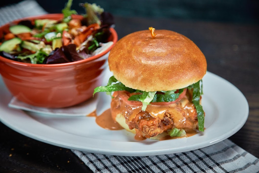 The Tipsy Fox Pub & Grill Erin | 9603 Sideroad 17, Erin, ON N0B 1T0, Canada | Phone: (519) 833-7444