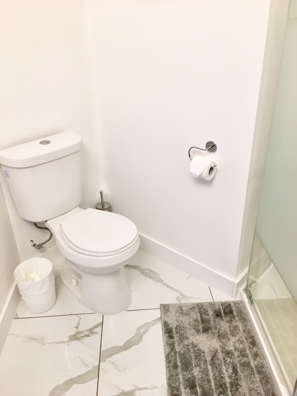 Weeping Willow House | 54 Woodleigh Dr, Kensington, PE C0B 1M0, Canada | Phone: (902) 954-1883