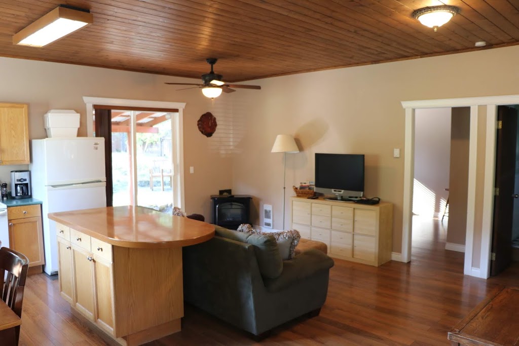 Nanaimo Riverside Vacation Rental | 99 River Terrace, Nanaimo, BC V9X 1E1, Canada | Phone: (866) 656-6341