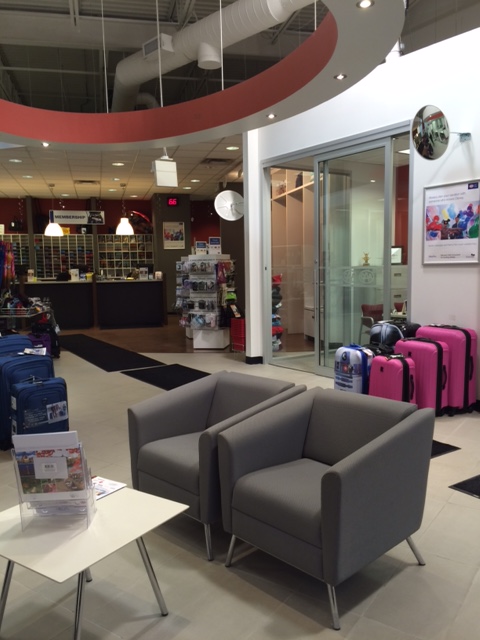 CAA Store - Oakville | 360 Dundas St E, Oakville, ON L6H 6Z9, Canada | Phone: (905) 845-9680