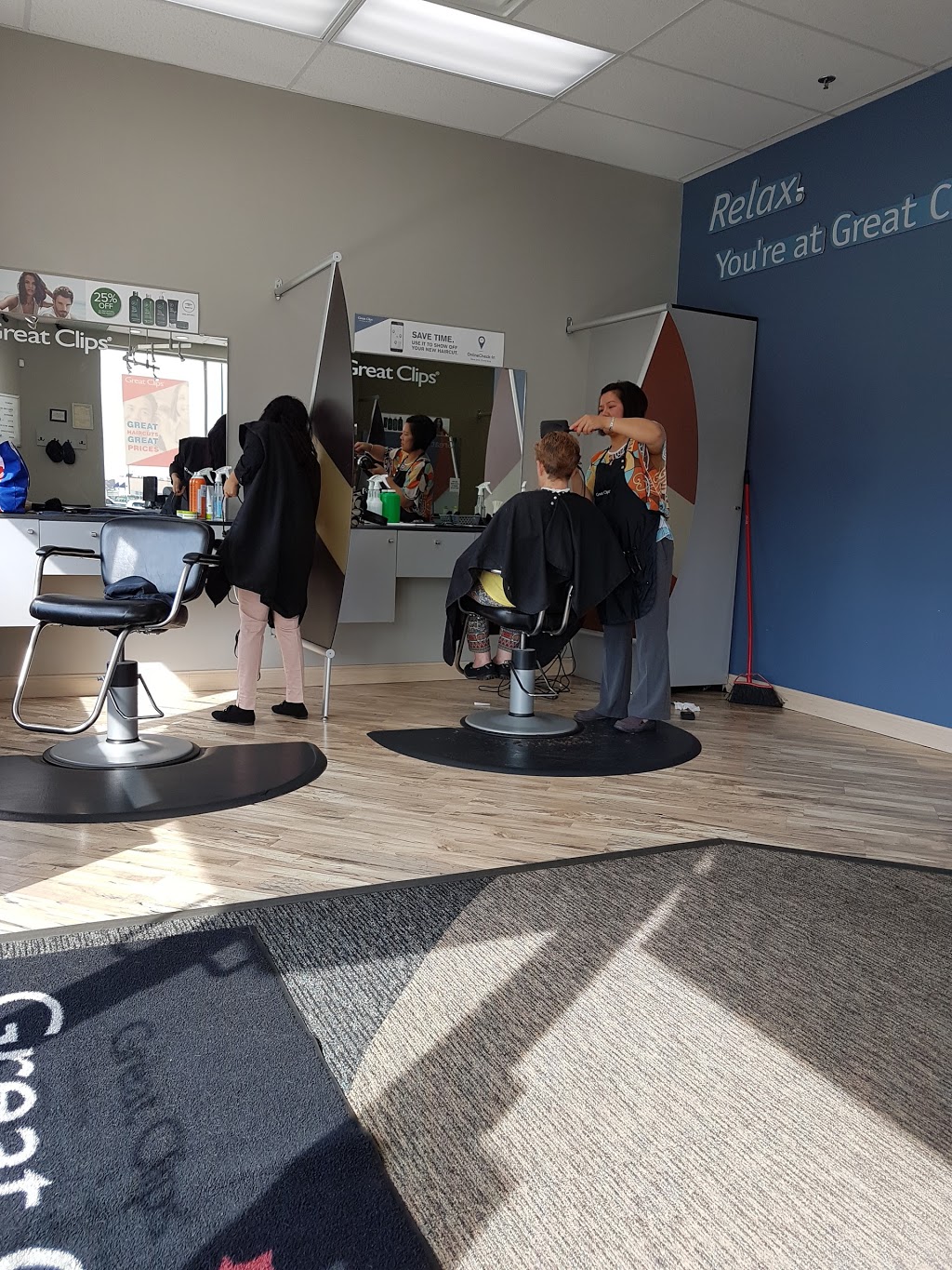 Great Clips | 175 Fletchers Creek Blvd, Unit 2, Brampton, ON L6X 5C4, Canada | Phone: (905) 874-6565
