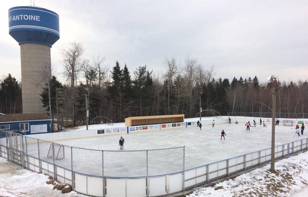 Fernand-Léger Outdoor Rink | Rue des Arts, Saint-Antoine, NB E4V, Canada | Phone: (506) 525-4037