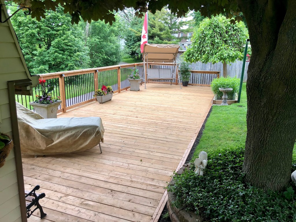 Blue Sky Deck and Fence | 13 McAllister Dr, Bloomingdale, ON N0B 1K0, Canada | Phone: (519) 589-4774