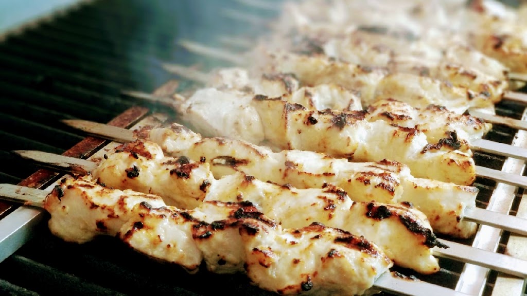 Belyatchou Grillades & Seafood. | 110 Bd du Curé-Labelle, Sainte-Thérèse, QC J7E 2X5, Canada | Phone: (514) 663-4663