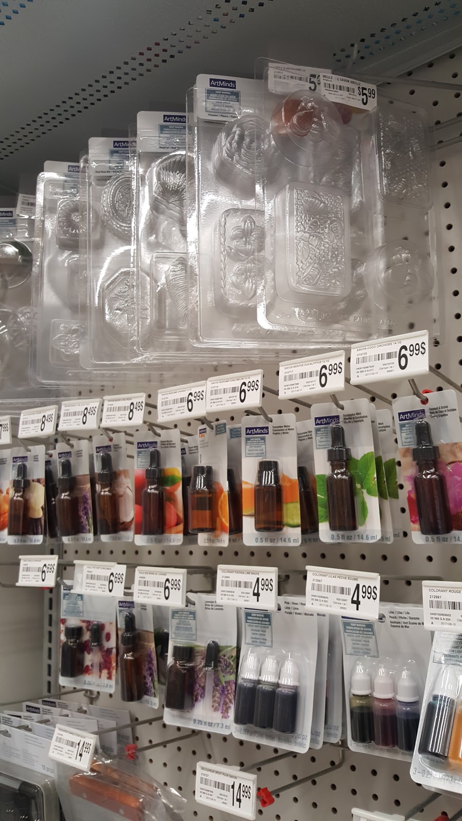 Michaels | 1025 Boulevard du Grand Héron, Saint-Jérôme, QC J7Y 3P2, Canada | Phone: (450) 431-3290
