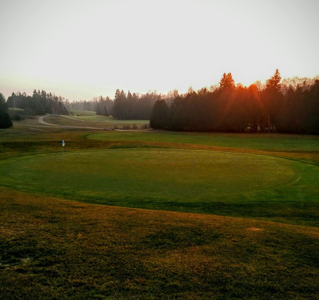 Greensmere Golf & Country Club | 1717 Bearhill Rd, Carp, ON K0A 1L0, Canada | Phone: (613) 839-7772
