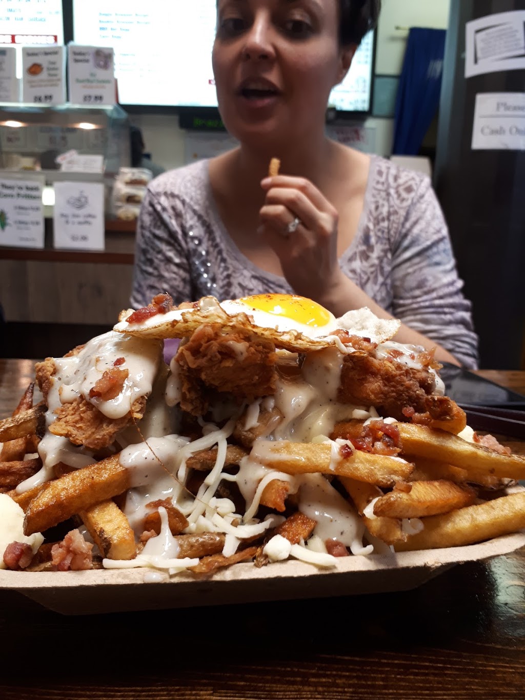 Waffles & Chix | 1235 26 Ave SE, Calgary, AB T2G 1R7, Canada