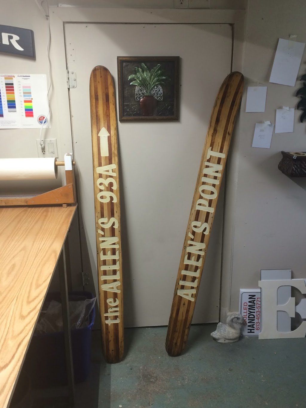 Alternative Signs | 2078 Battersea Rd, Glenburnie, ON K0H 1S0, Canada | Phone: (613) 453-5771