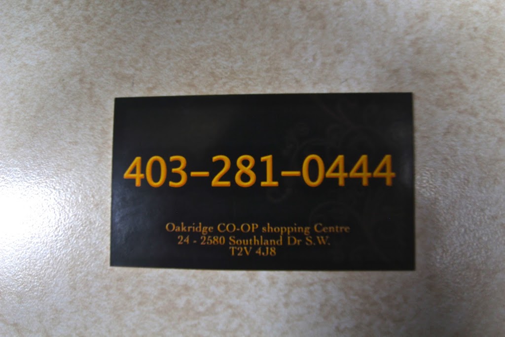 The Village Studio | 2580 Southland Dr SW, Calgary, AB T2V 4J8, Canada | Phone: (403) 281-0444