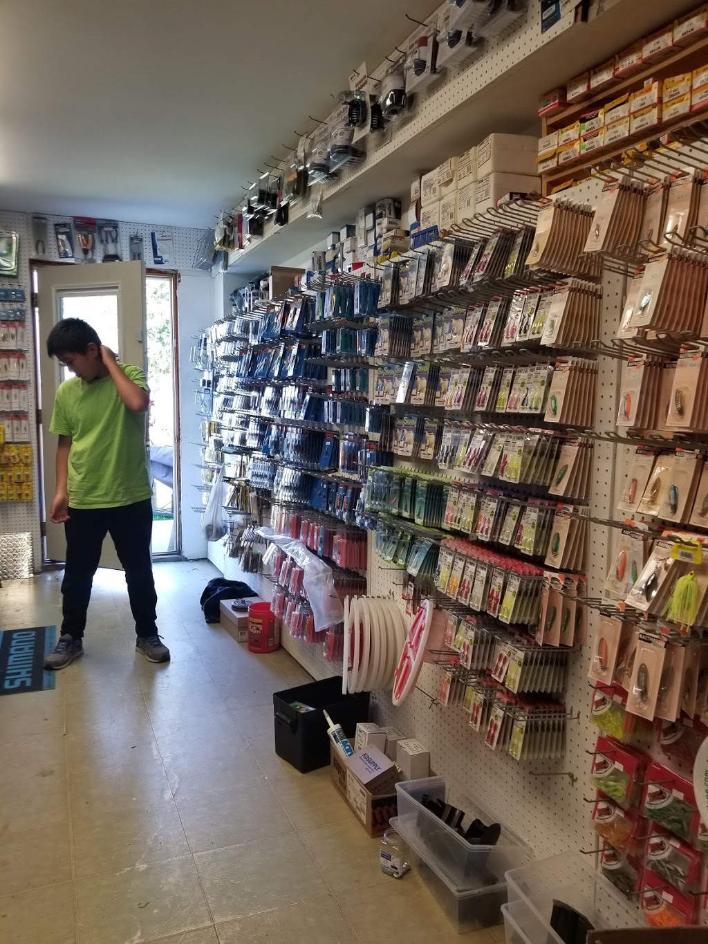 B J Tackle | 5103 Rice Lake Dr N, Bewdley, ON K0L 1E0, Canada | Phone: (905) 797-2632