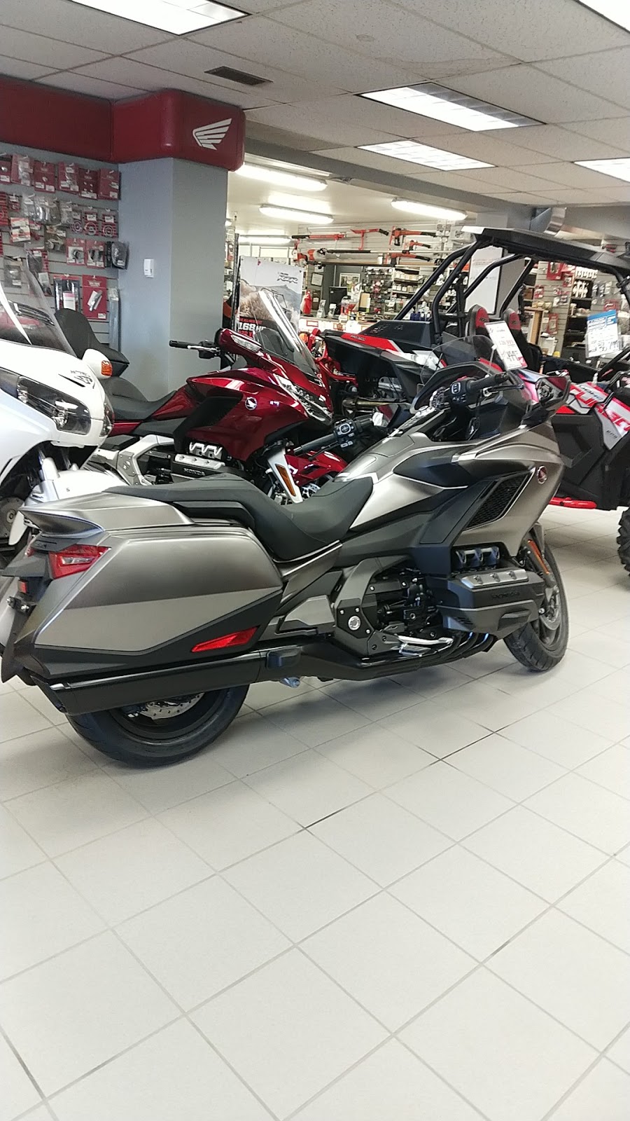 Lindsay Cycle & Power Equipment Inc | 340 Kawartha Lakes County Rd 36, Lindsay, ON K9V 4R3, Canada | Phone: (705) 324-5672