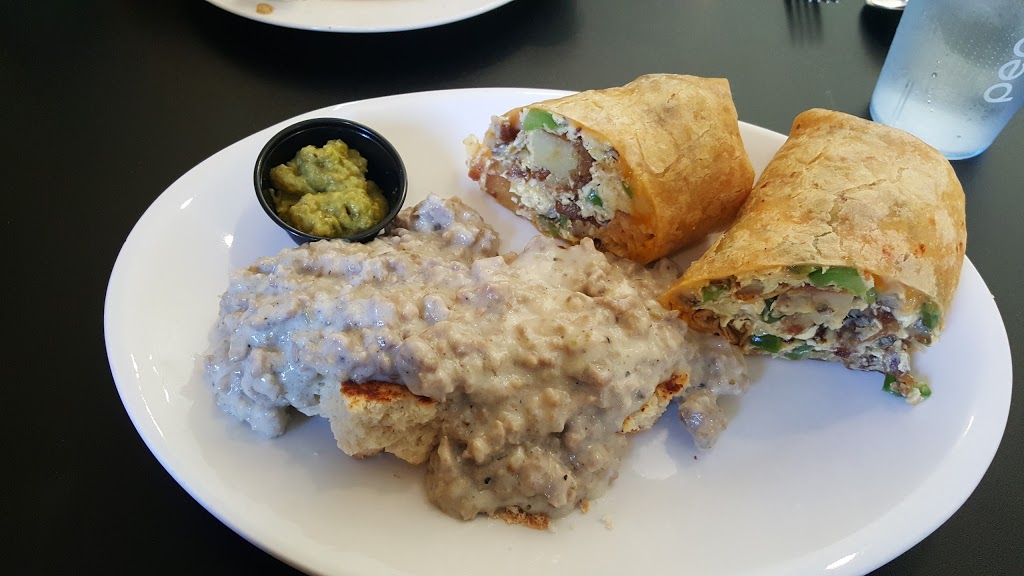 Carriage House Cafe & Grill | 27 Water St, Orleans, VT 05860, USA | Phone: (802) 754-1010