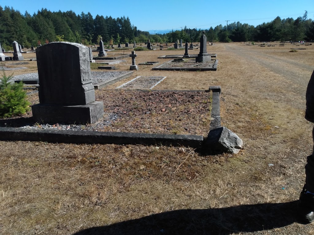 Cumberland Municipal Cemetery | 4441 Minto Rd, Courtenay, BC V9N 9N7, Canada | Phone: (250) 336-2291