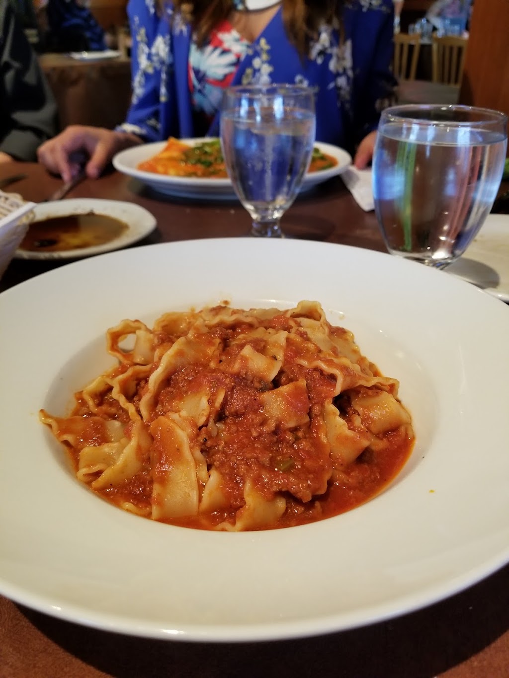 Tasty Tomato | 14233 Stony Plain Rd, Edmonton, AB T5N 3R4, Canada | Phone: (780) 452-3594