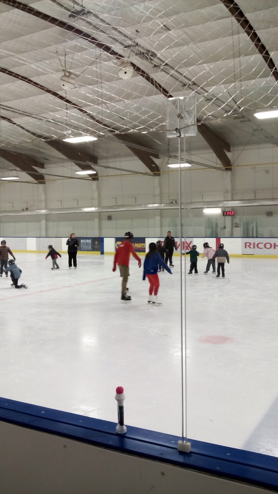 Stew Hendry / Henry Viney Arena | 814 13 Ave NE, Calgary, AB T2E 8A1, Canada | Phone: (403) 268-2489