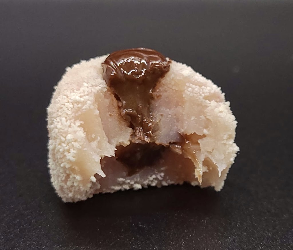 Ms. Brigadeiro | 342 Powadiuk Pl, Milton, ON L9T 5N7, Canada | Phone: (647) 834-7021