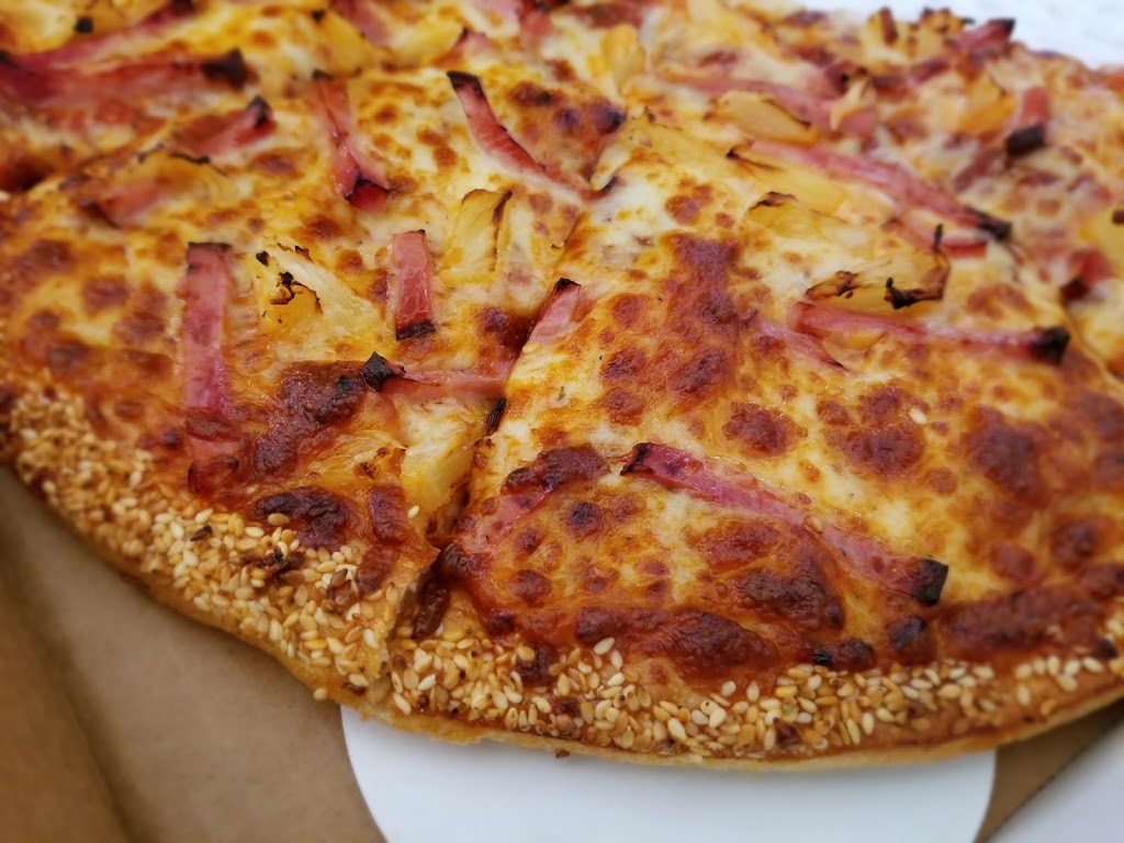 Red Swan Pizza Northgate | 13705 93 St NW, Edmonton, AB T5E 5V6, Canada | Phone: (780) 244-0234