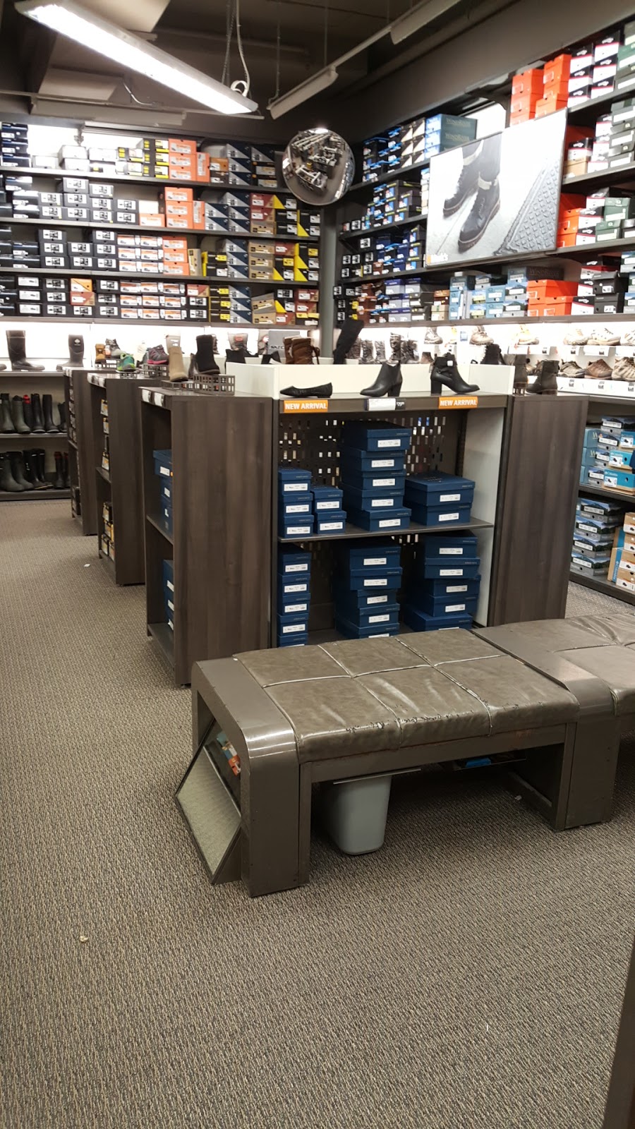 Marks | 16B Leslie St, Toronto, ON M4M 3C1, Canada | Phone: (416) 461-0337
