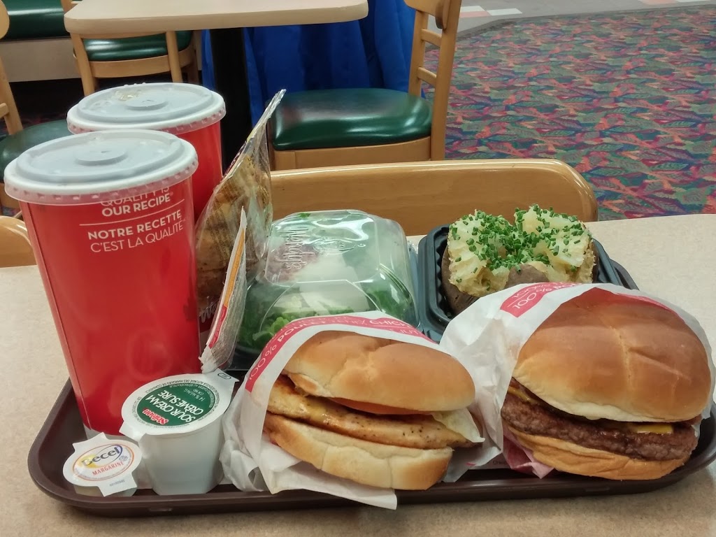 Wendys | 140 St Albert Rd #800, St. Albert, AB T8N 7C8, Canada | Phone: (780) 458-9611