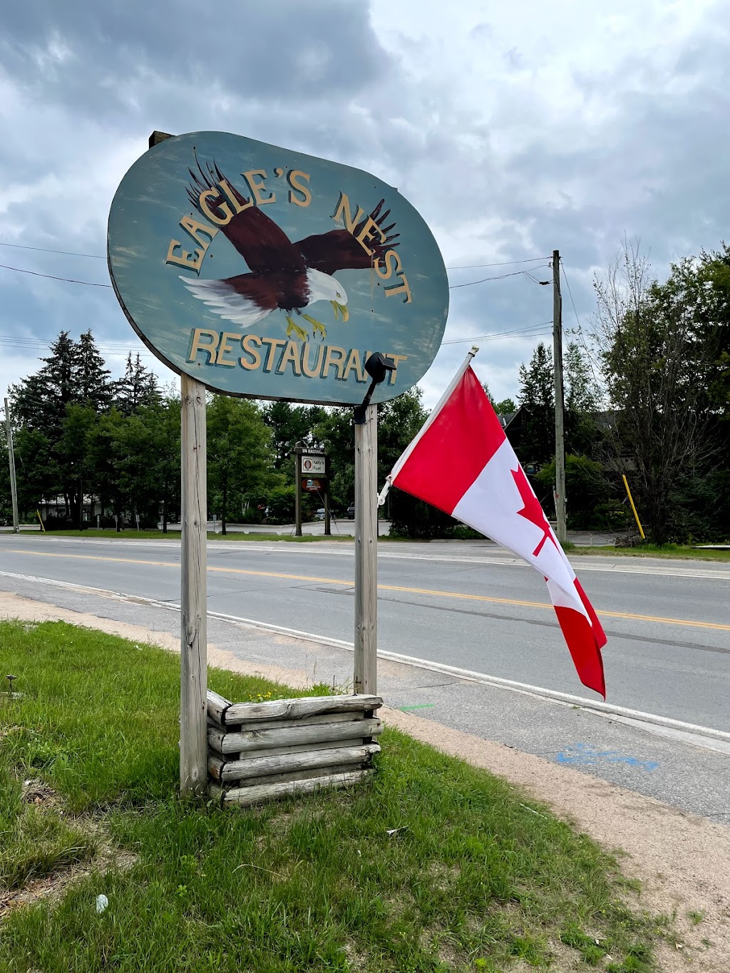 Eagles Nest Restaurant | 183 Hastings St N, Bancroft, ON K0L 1C0, Canada | Phone: (613) 332-1347