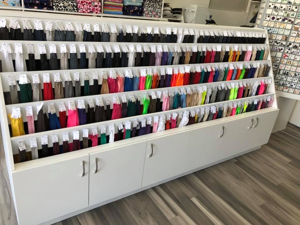 Bobine Textile | 174 1re Rue, Thetford Mines, QC G6G 4Y4, Canada | Phone: (418) 335-9393