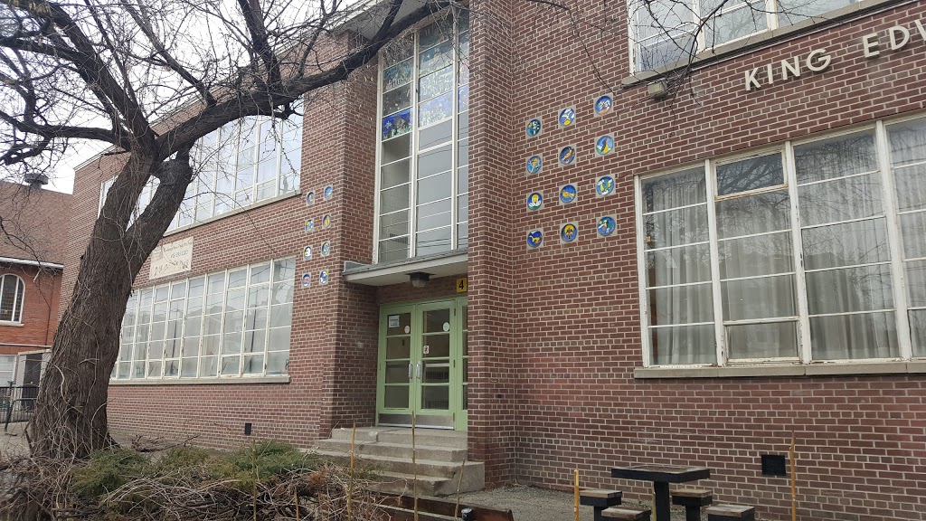 King Edward Junior and Senior Public School | 112 Lippincott St, Toronto, ON M5S 2P1, Canada | Phone: (416) 393-1320