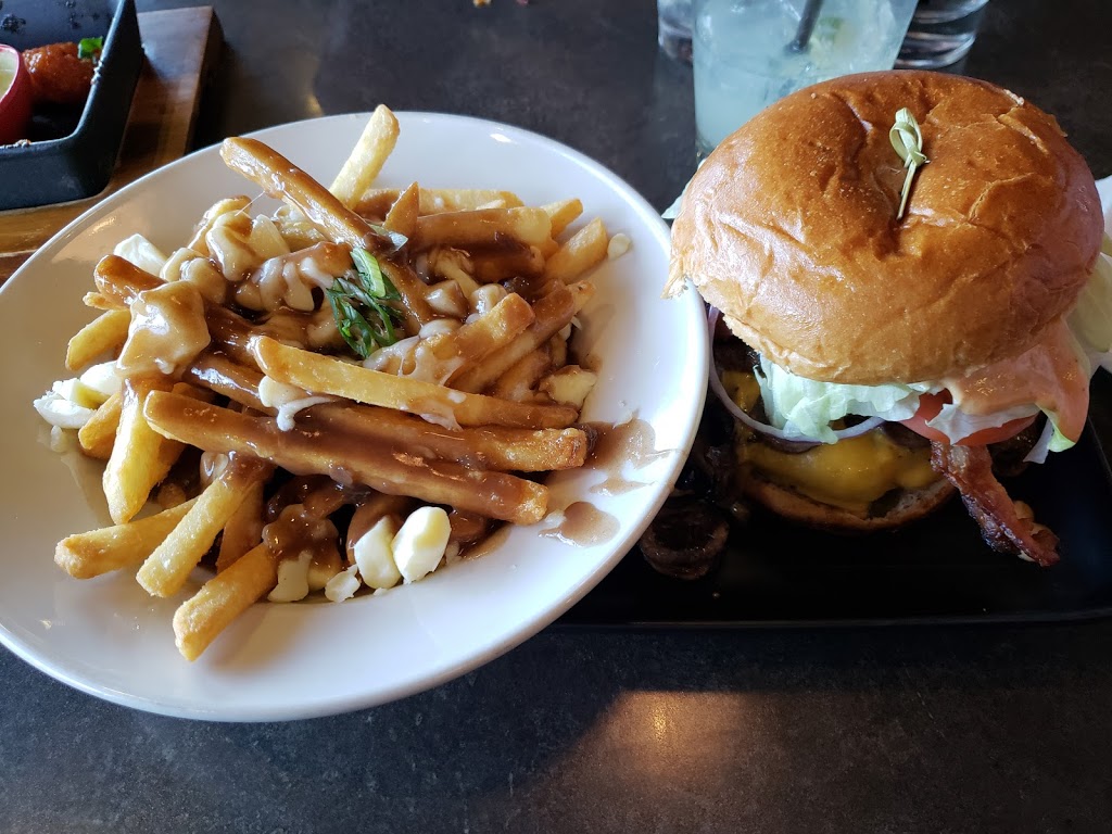 RiRis Kitchen + Bar | 130, 32555 London Ave, Mission, BC V2V 5X9, Canada | Phone: (604) 826-7388