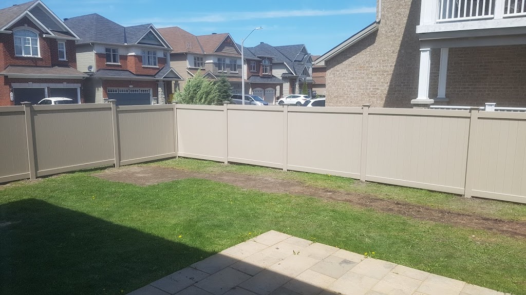 Total Fence | 1740 Queensdale Ave, Gloucester, ON K1T 1J6, Canada | Phone: (613) 733-9303