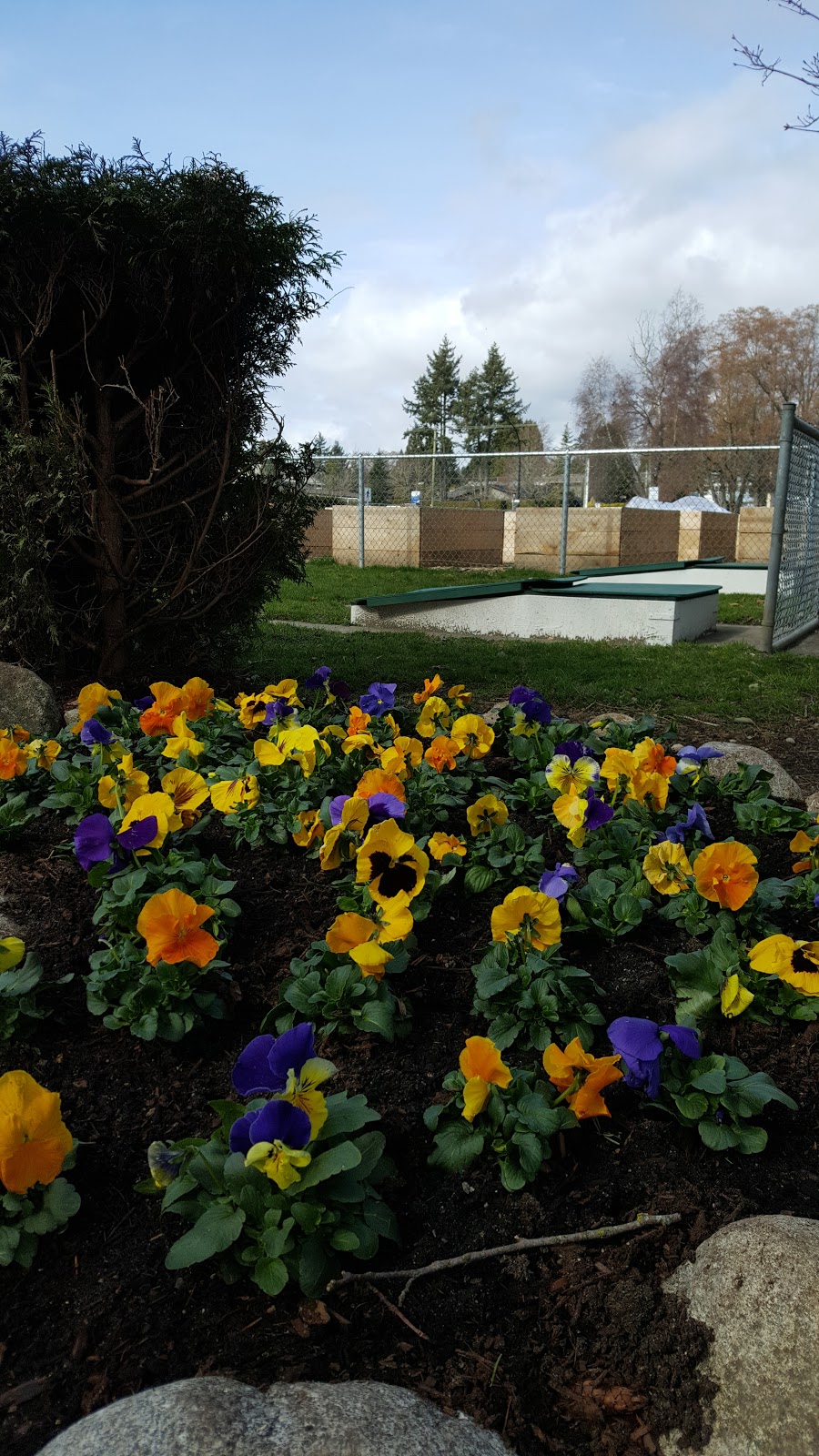 Centennial Park | 14600 North Bluff Rd, White Rock, BC V4A 1R4, Canada | Phone: (604) 541-2161