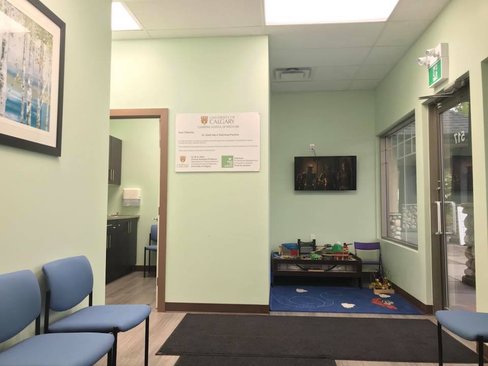 Signature Medical Centre, Walk In Clinic (Signature Park, Signal | 513-1851 Sirocco Dr SW, Calgary, AB T3H 4R5, Canada | Phone: (403) 454-7550