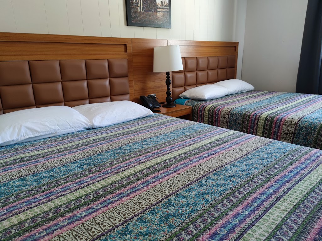 Pemberton Hotel | 7423 Frontier St, Pemberton, BC V0N 2L0, Canada | Phone: (604) 894-6313