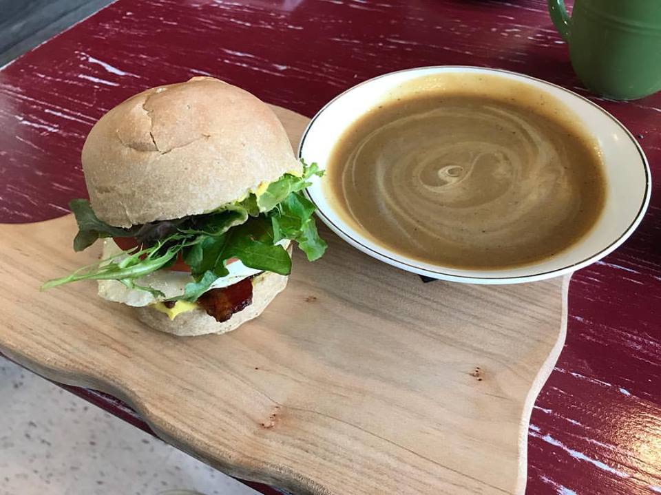 Healthy Cravings Holistic Kitchen | 155 Main St W, Shelburne, ON L9V 3K3, Canada | Phone: (519) 288-0246