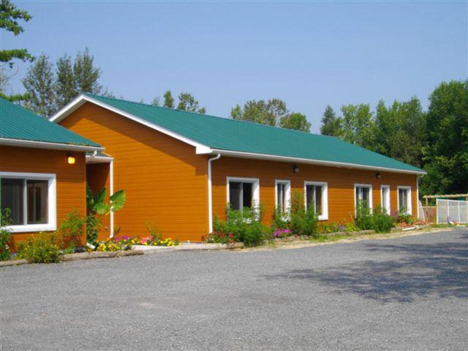 Ma Petite Ecole | 1545 Chemin Ste Angélique, Saint-Lazare, QC J7T 1Y6, Canada | Phone: (450) 424-4960