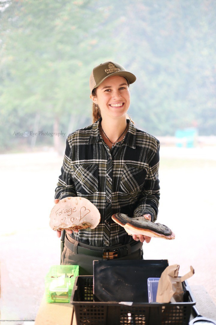 Foraging with you | Thompson Park bc, Chilliwack, BC V4Z 1B9, Canada | Phone: (250) 896-1601