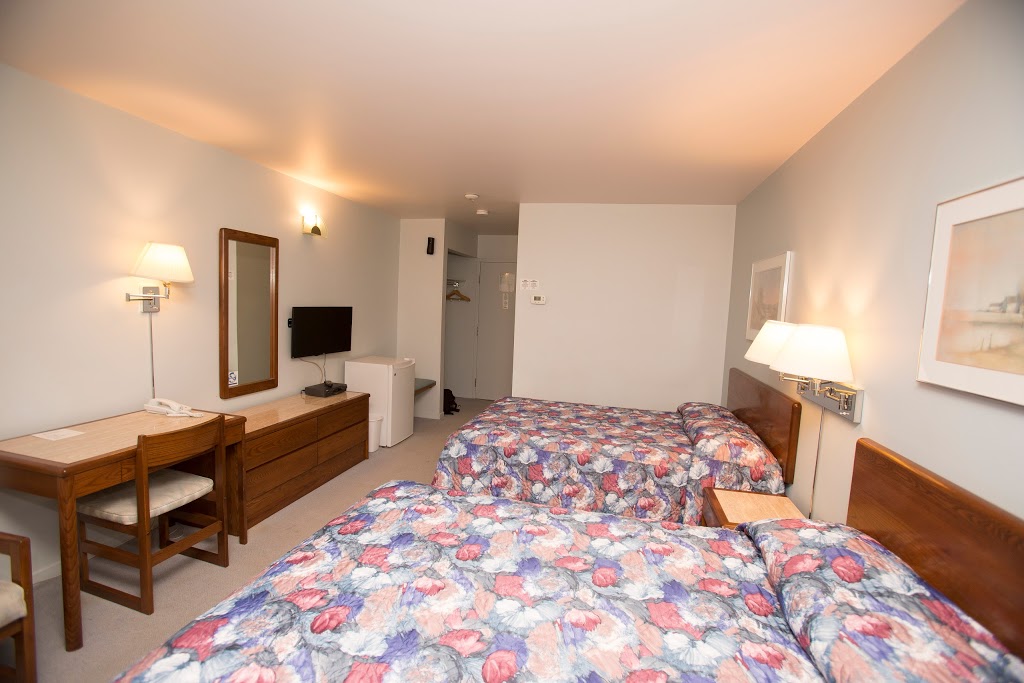 Motel Vaudreuil | 255 Rue Boisvert, Vaudreuil-Dorion, QC J7V 8G4, Canada | Phone: (450) 424-4414