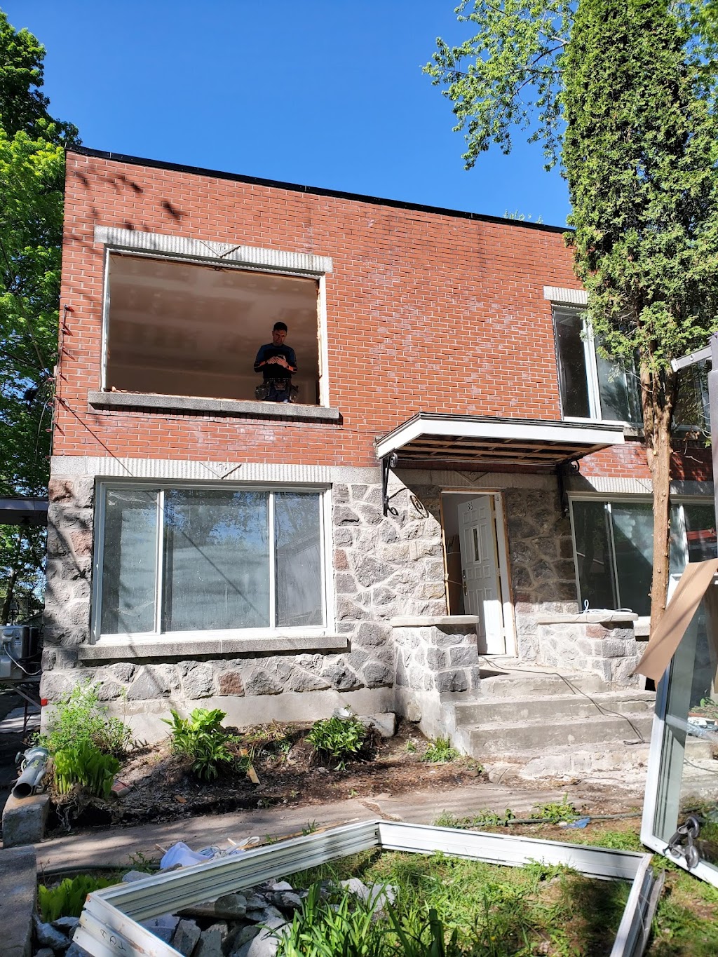 Les constructions econature inc. | 4795 Bd Saint-Charles, Pierrefonds-Roxboro, QC H9H 3Z1, Canada | Phone: (514) 824-9411