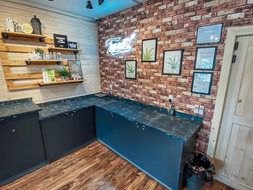 Greenhouse Cannabis | 5027 45 St Unit B, Rocky Mountain House, AB T4T 1B3, Canada | Phone: (403) 871-1420